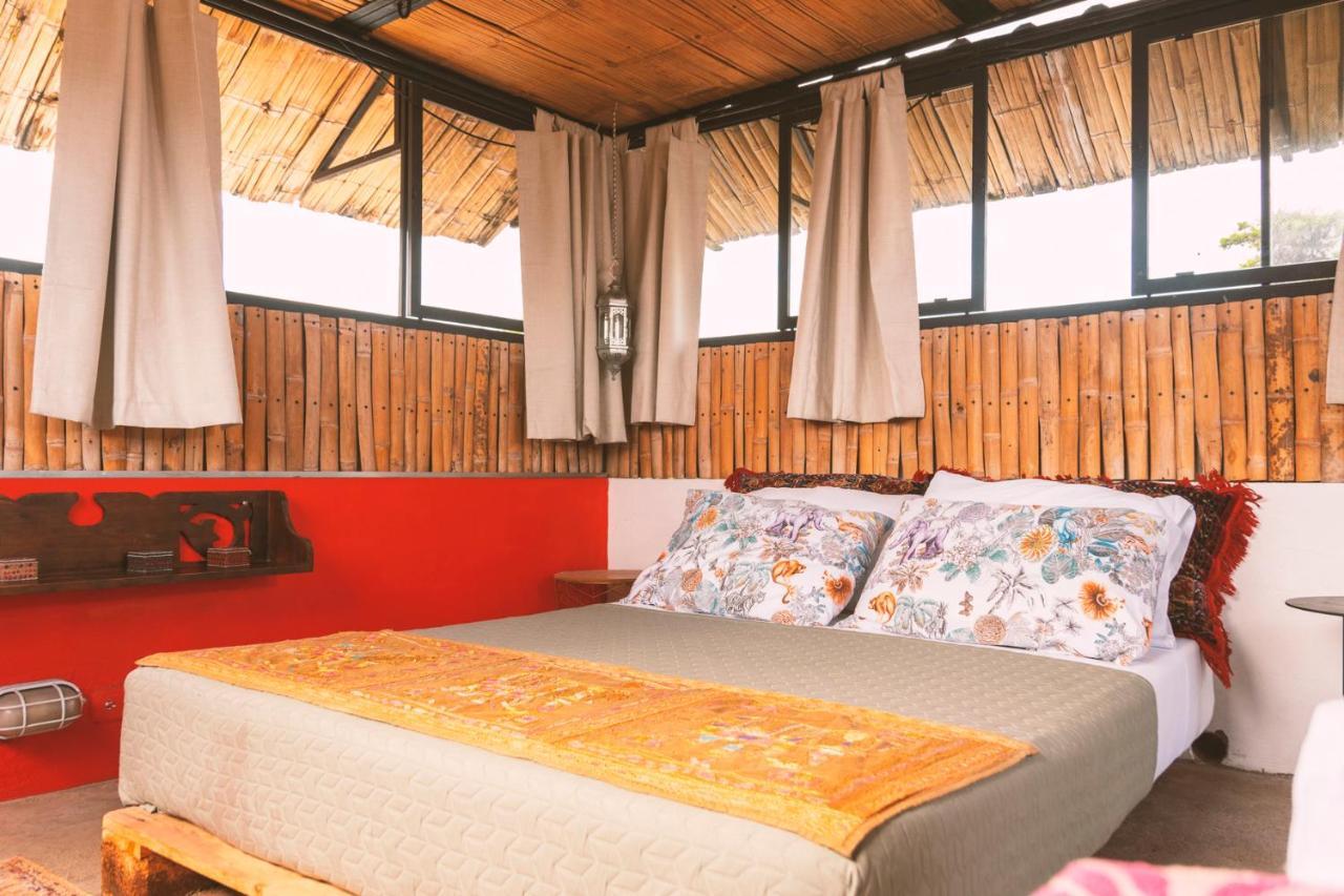 Bed and Breakfast Casa Amberes à Honda  Extérieur photo